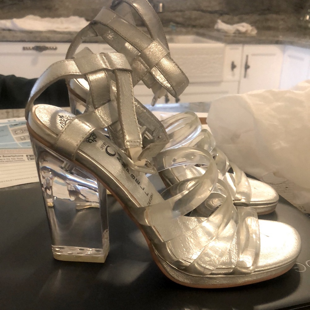 ♥️Jeffery Campbell Sandals🦋🌹🛍NO BOX 📦 But They are in 👠 shoe bag❤️‼️